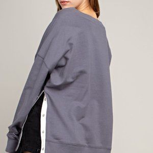 Oversized Sweatshirt With Detailed Side Slit.